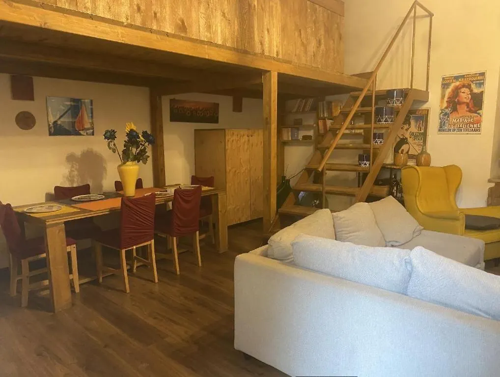Nunziatella Suite B&B Afragola 0*,